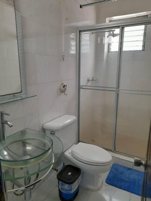 R.4-4 Lindo Estudio Ejecutivo En Area Turistica. Ciudad de Panamá Exterior foto